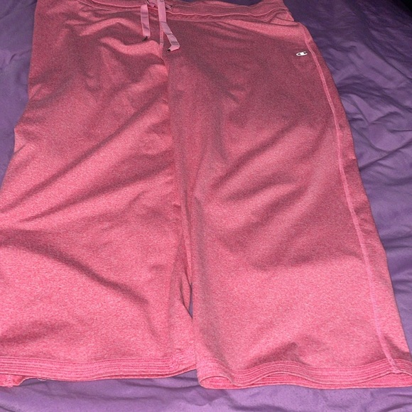 PINK ladies like new Champion workout straight leg cropped length size large - Picture 3 of 7